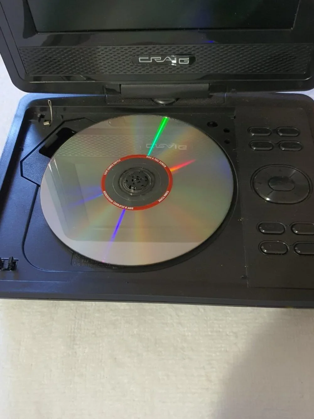 Craig Blue Portable DVD/CD Player 7-inch Swivel Screen CTFT716